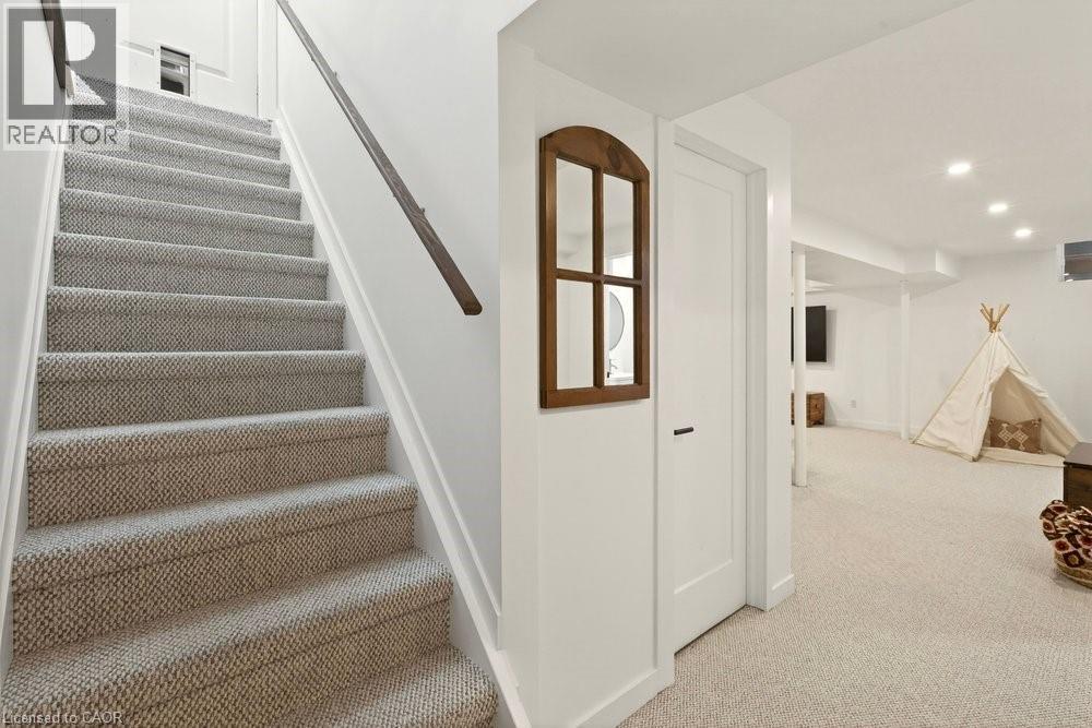 49 Narbonne Crescent, Stoney Creek, Ontario  L8J 0J7 - Photo 40 - 40814116