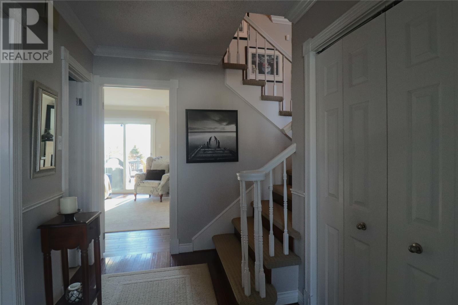 87 Stirling Crescent, St. John's, Newfoundland & Labrador  A1A 4H9 - Photo 4 - 1295525