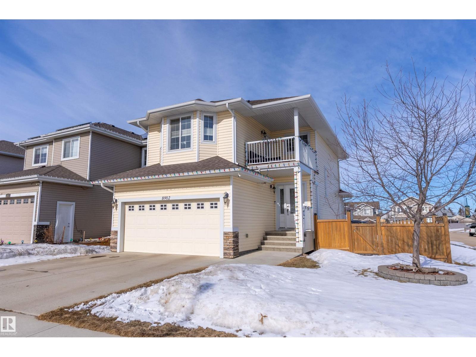 8902 97 AV, morinville, Alberta