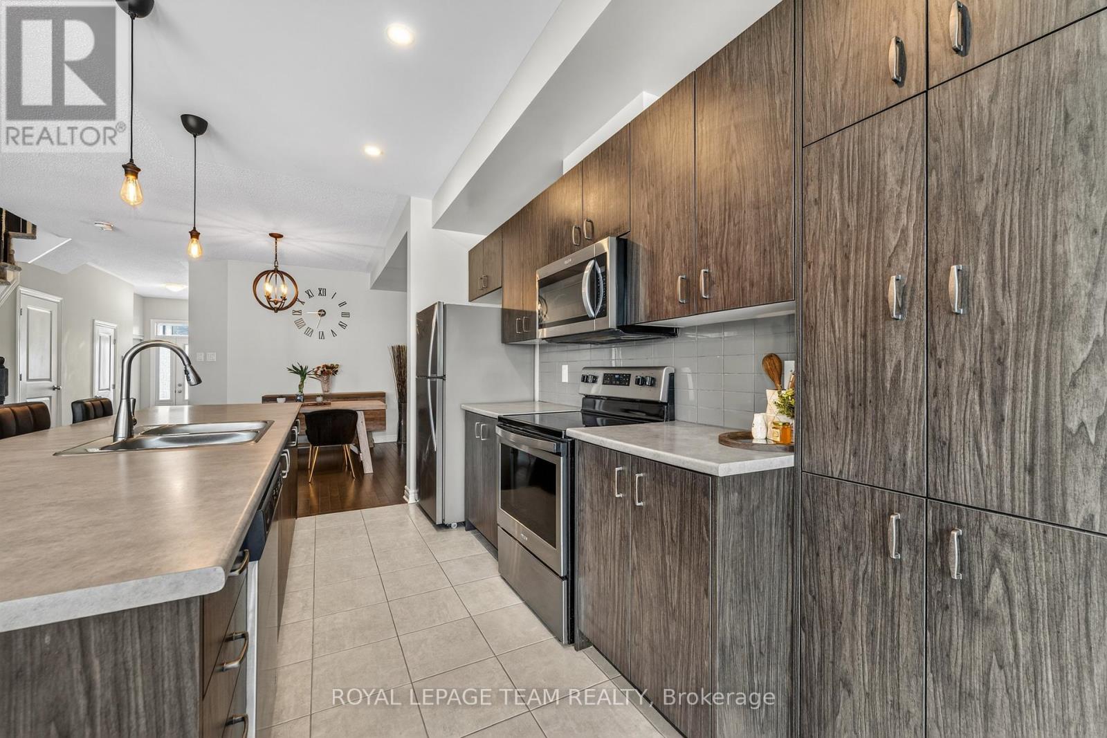 1214 Cavallo Street, Ottawa, Ontario  K2S 0Z4 - Photo 15 - X12922672