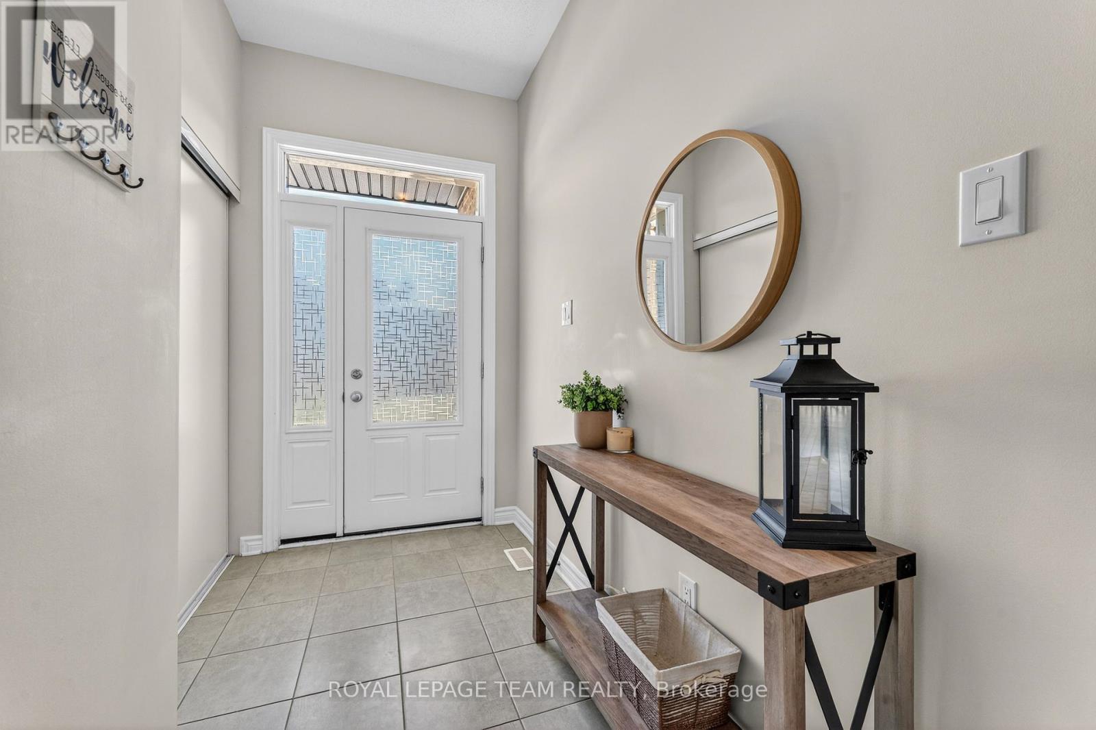 1214 Cavallo Street, Ottawa, Ontario  K2S 0Z4 - Photo 4 - X12922672