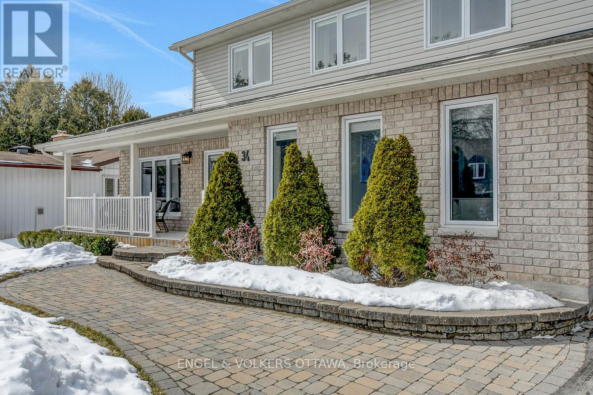 34 Sioux Crescent, Ottawa, Ontario  K2H 7E5 - Photo 3 - X12922676
