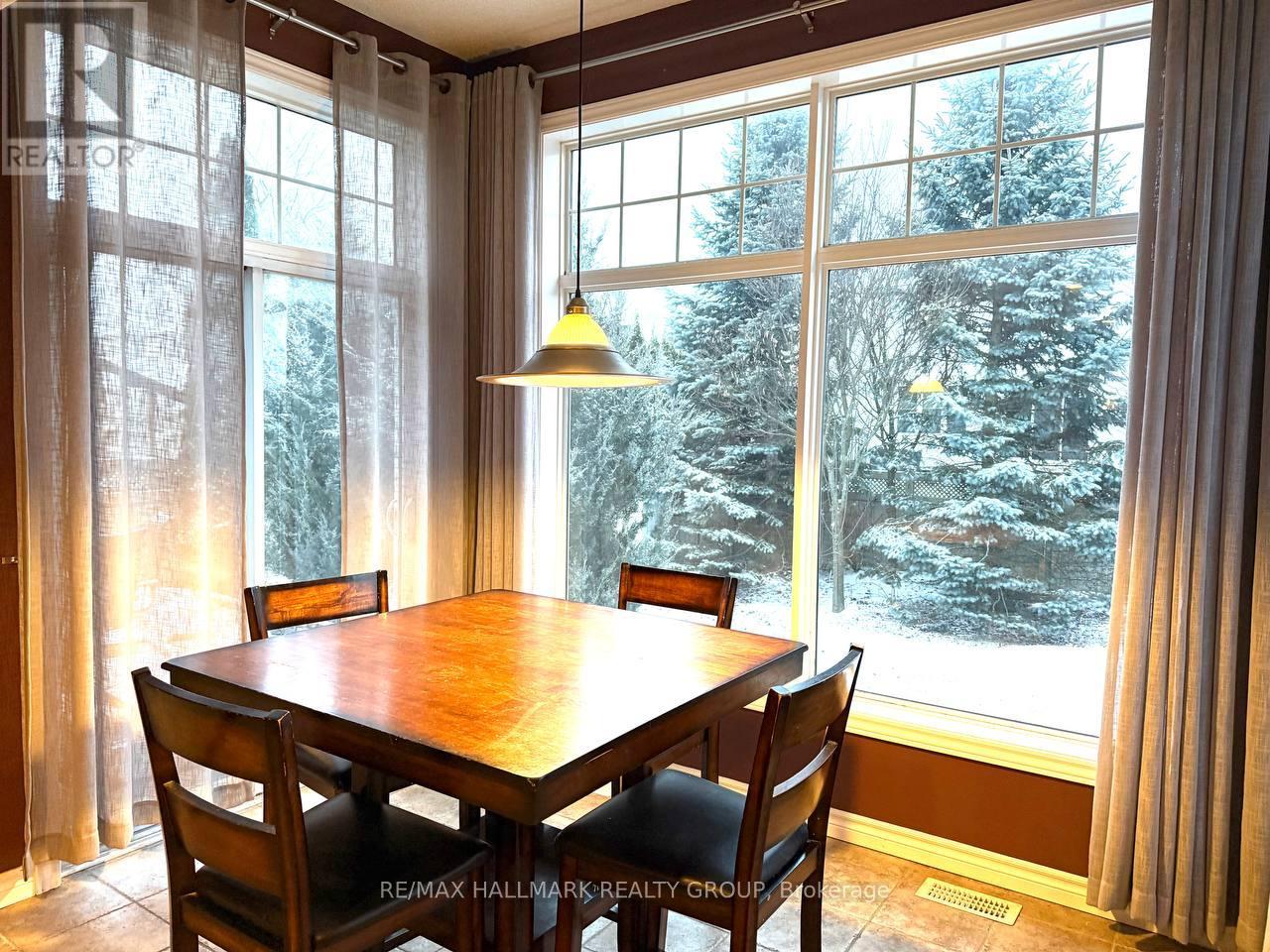 9 Blackshire Circle S, Ottawa, Ontario  K2J 5L8 - Photo 6 - X12922688