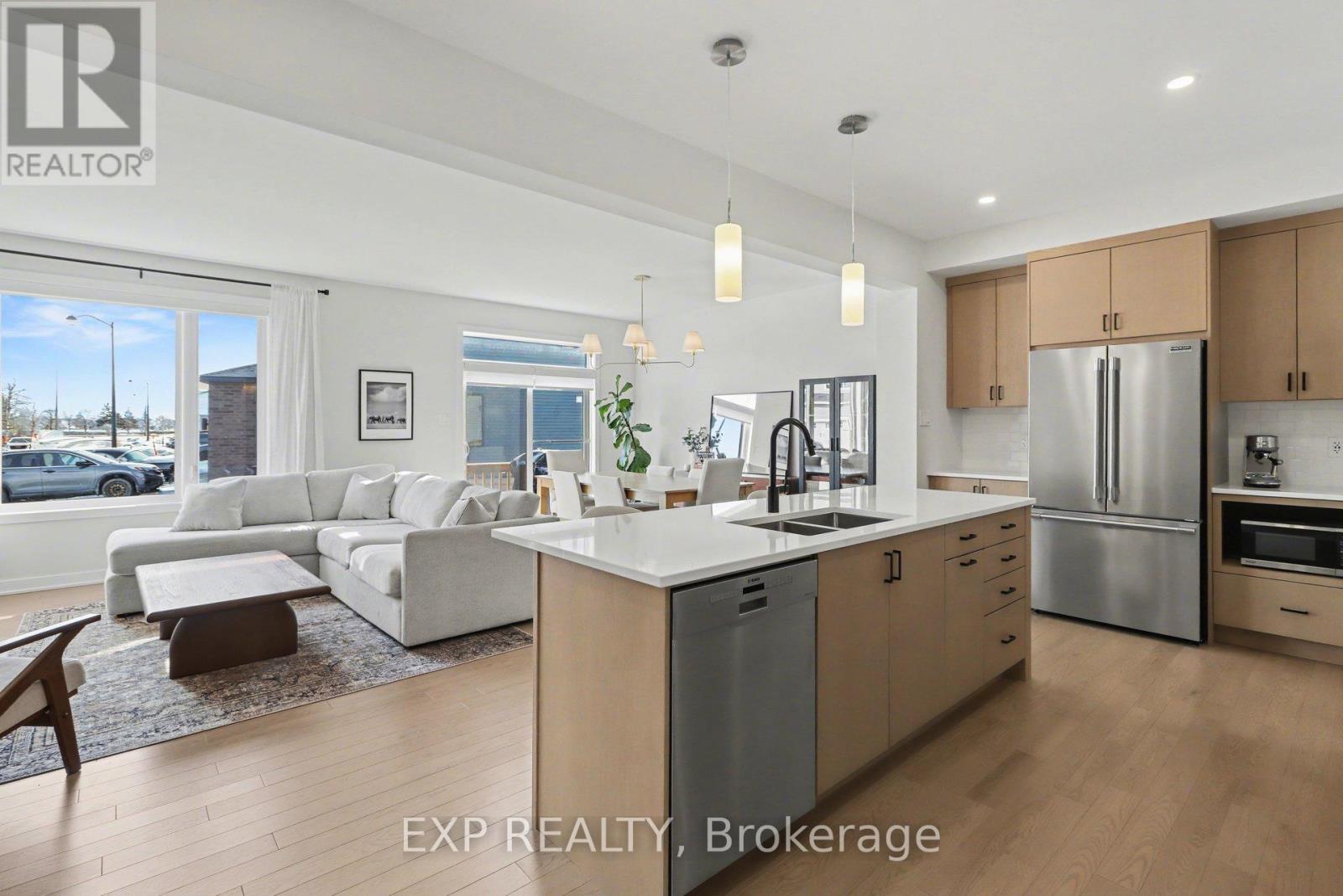 540 Montjay Road, Ottawa, Ontario  K4A 5R2 - Photo 6 - X12922690