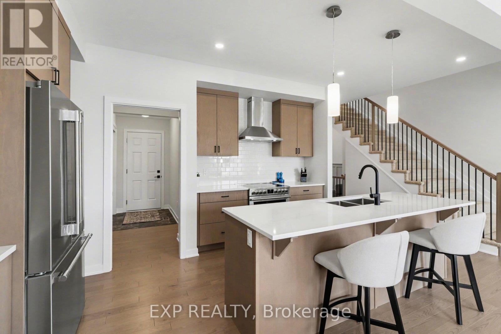 540 Montjay Road, Ottawa, Ontario  K4A 5R2 - Photo 7 - X12922690