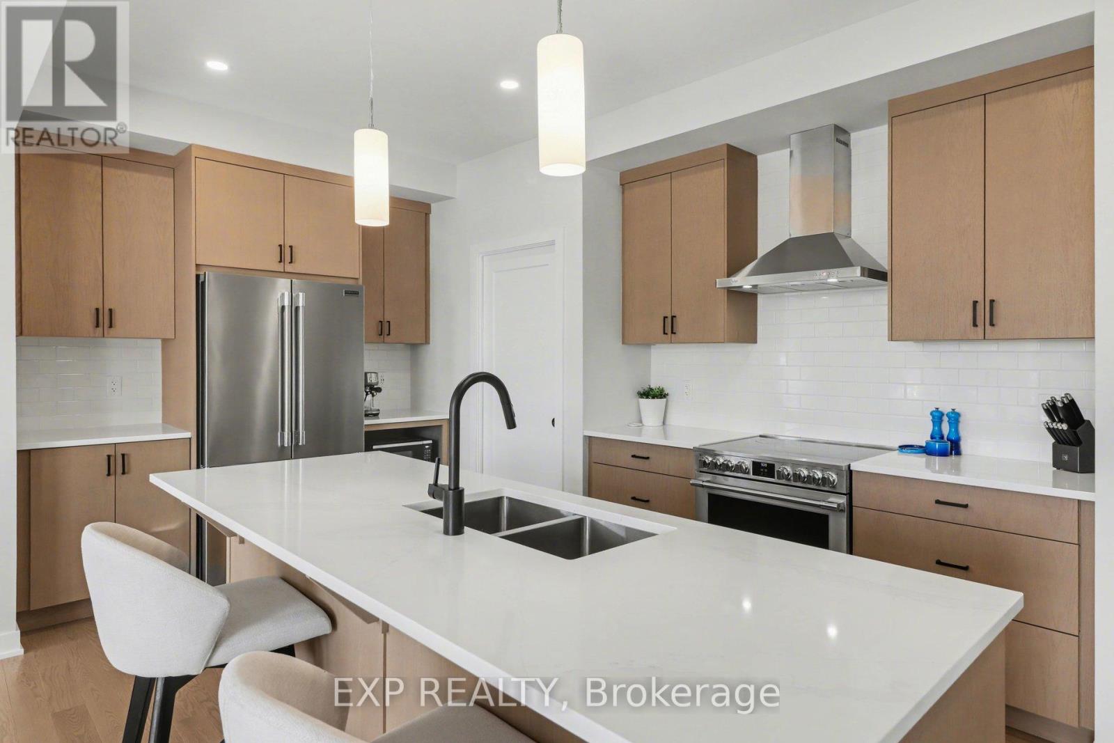 540 Montjay Road, Ottawa, Ontario  K4A 5R2 - Photo 9 - X12922690