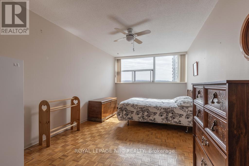 601 - 215 Glenridge Avenue, St. Catharines, Ontario  L2T 3J7 - Photo 13 - X12922566