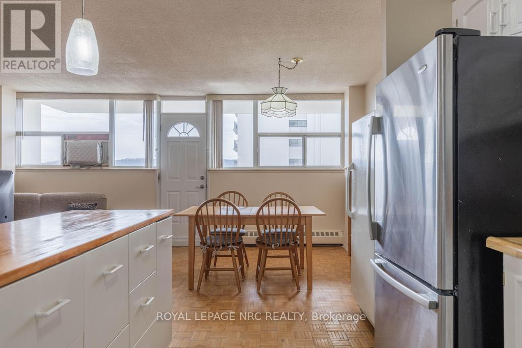 601 - 215 Glenridge Avenue, St. Catharines, Ontario  L2T 3J7 - Photo 4 - X12922566