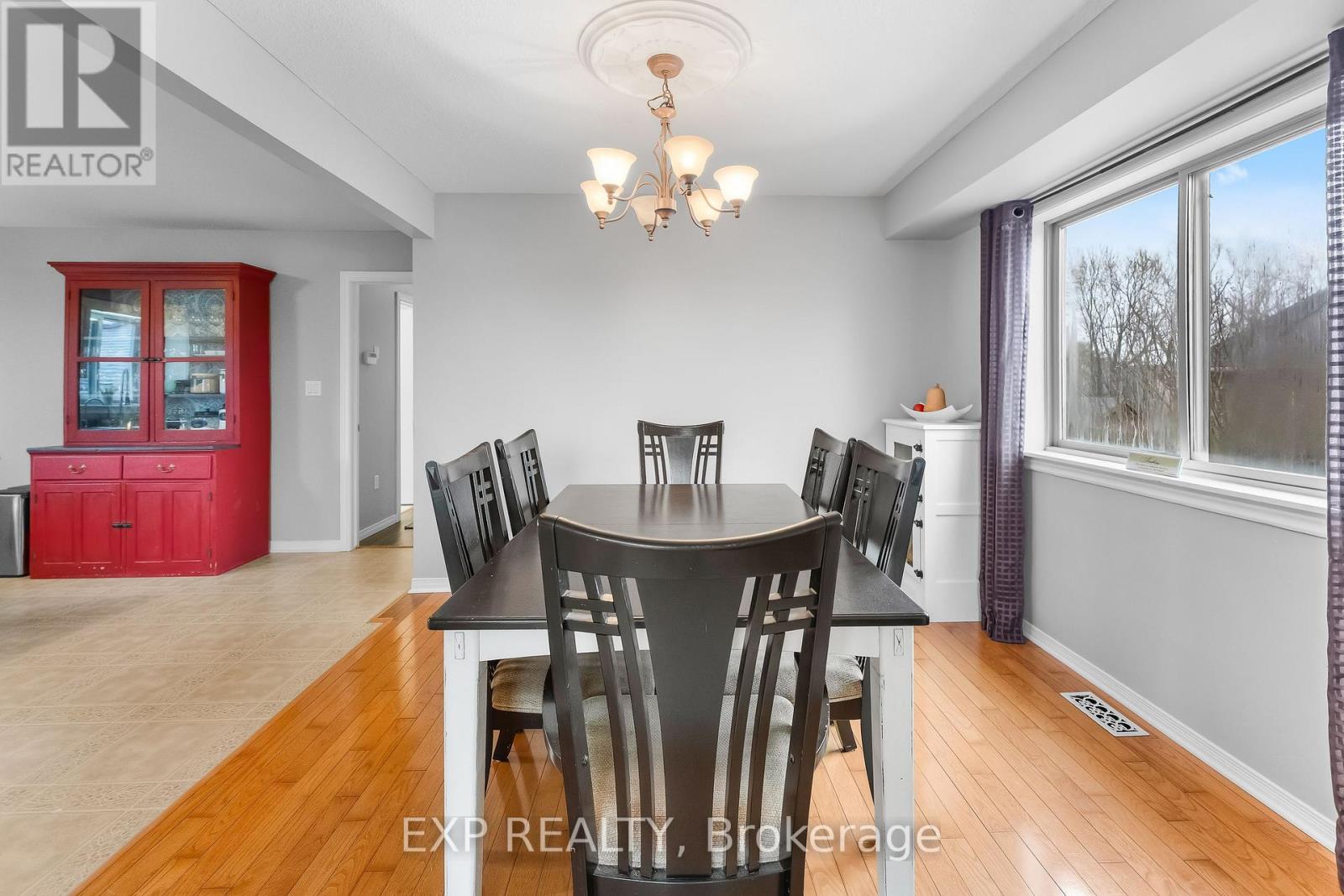 216 Ridge Road S, Fort Erie, Ontario  L0S 1B0 - Photo 13 - X12922616