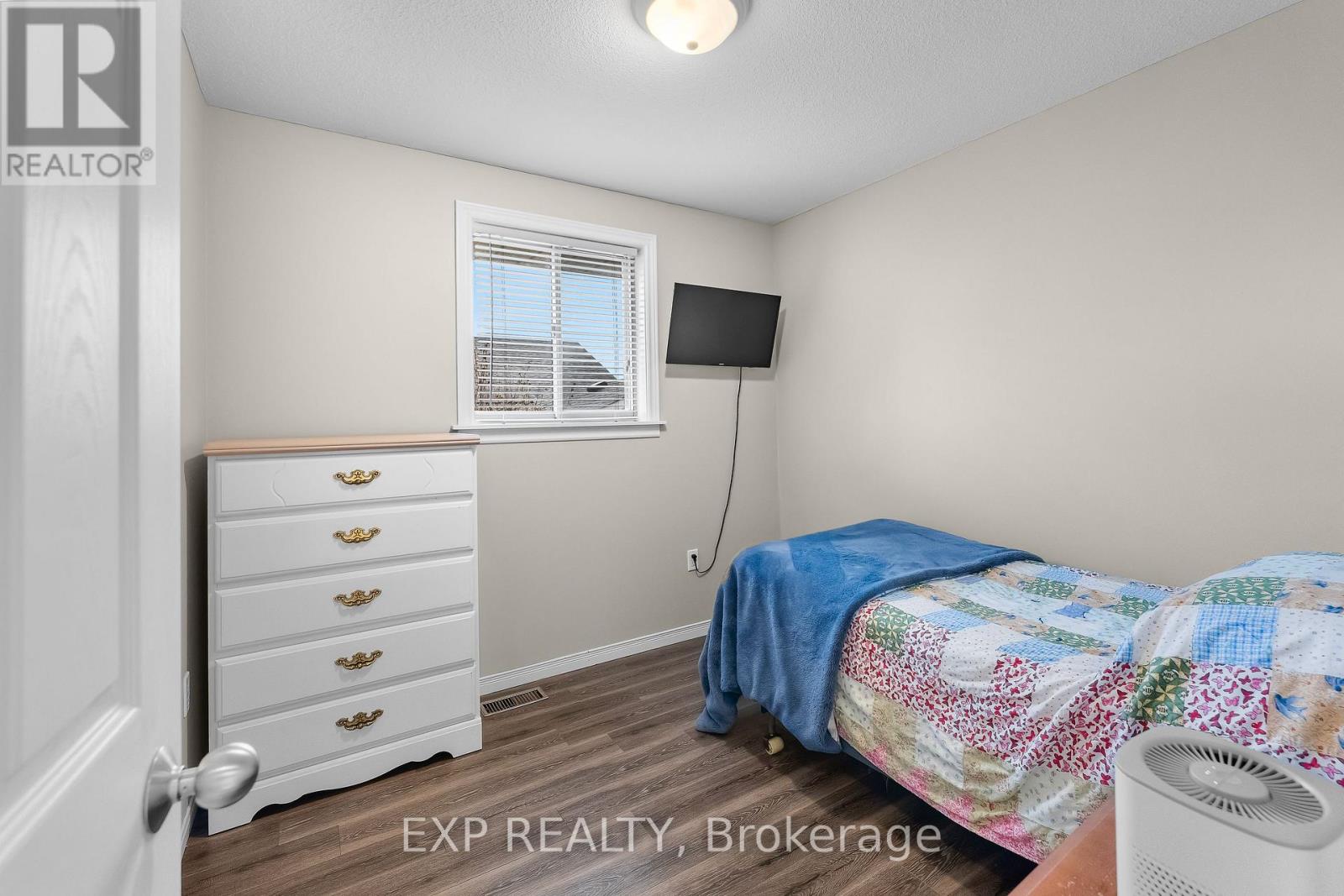 216 Ridge Road S, Fort Erie, Ontario  L0S 1B0 - Photo 19 - X12922616