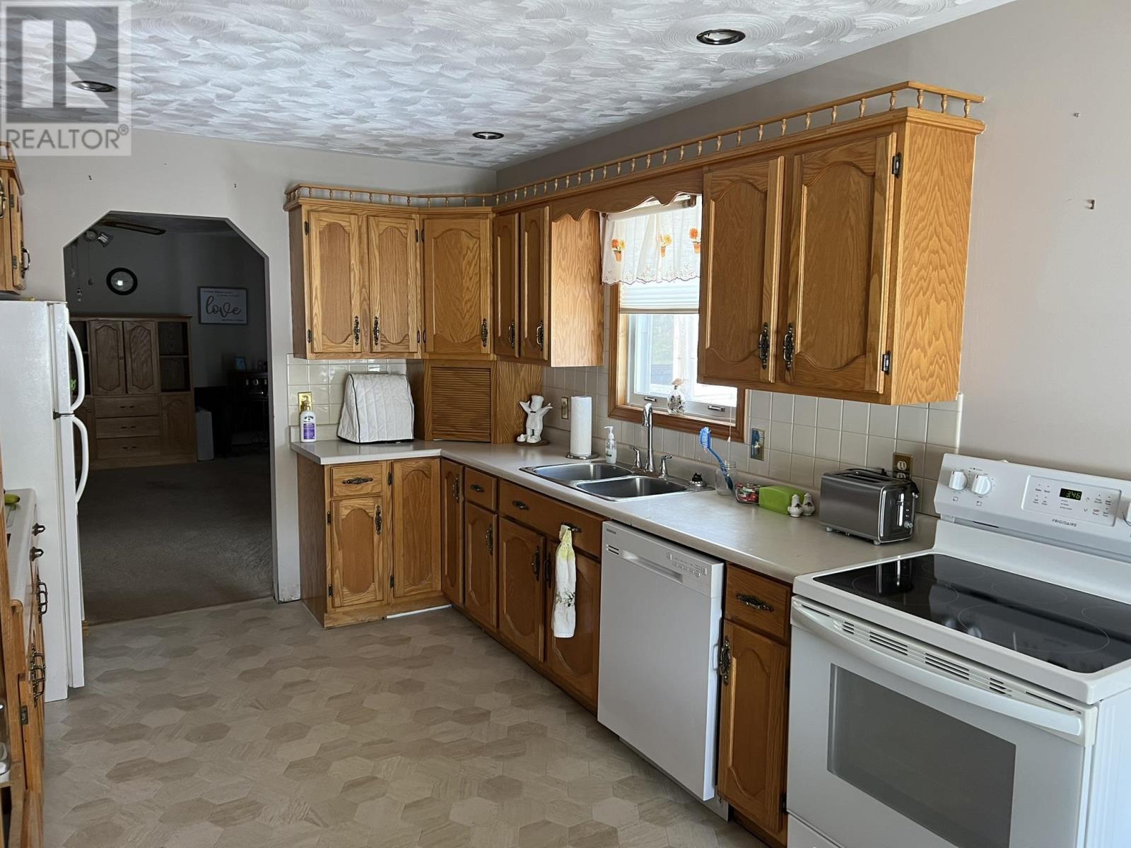 49 Pine Drive, Summerside, Prince Edward Island  C1N 3Y3 - Photo 9 - 202605502