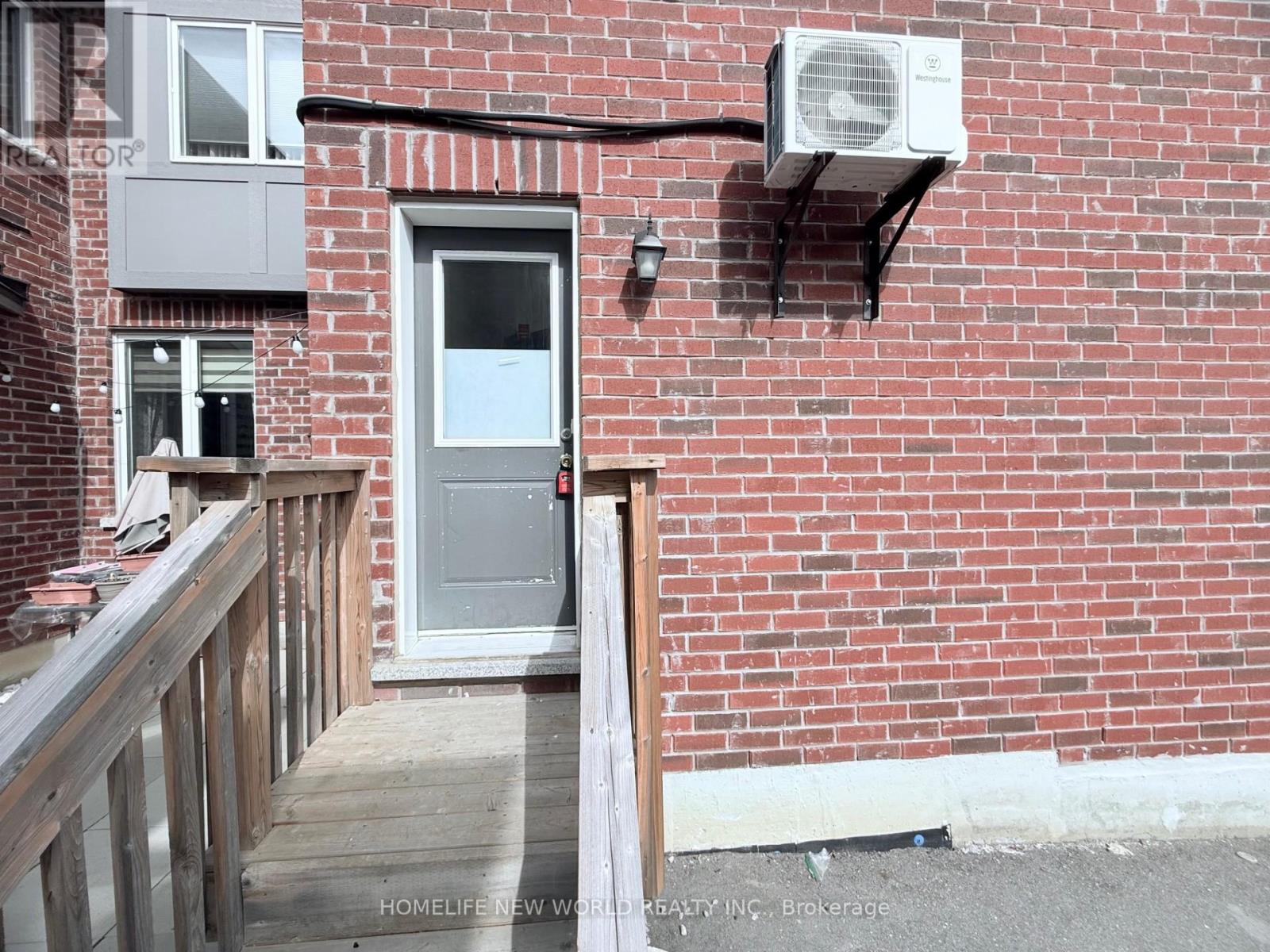 Coach House - 261 William Forster Road, Markham, Ontario  L6B 0V2 - Photo 17 - N12922602