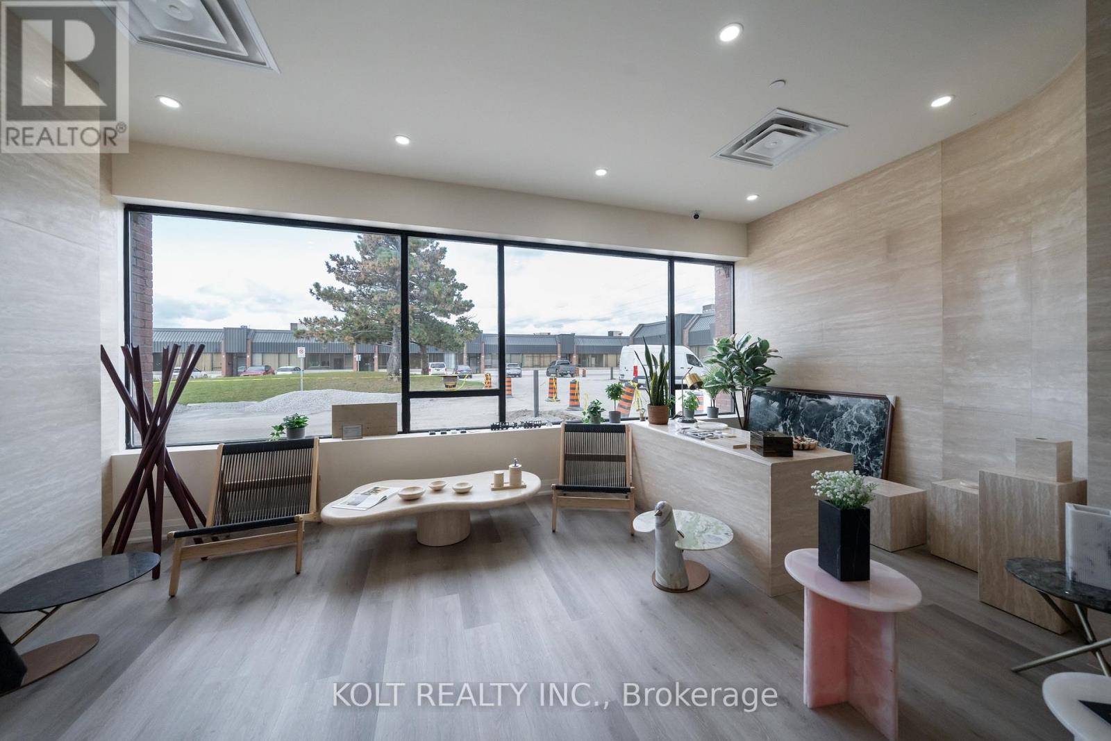 30 - 330 ESNA PARK DRIVE, Markham, Ontario