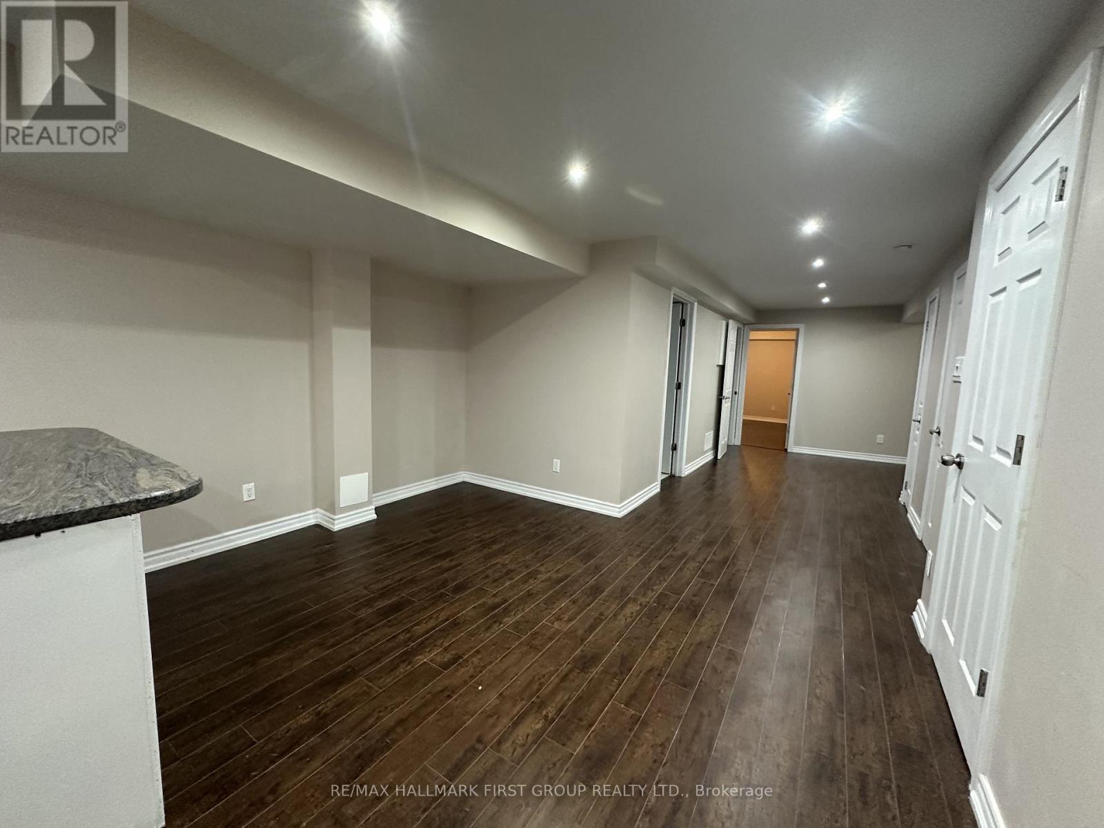 Lower - 3 Stackstone Road, Markham, Ontario  L6B 0Y1 - Photo 10 - N12922630