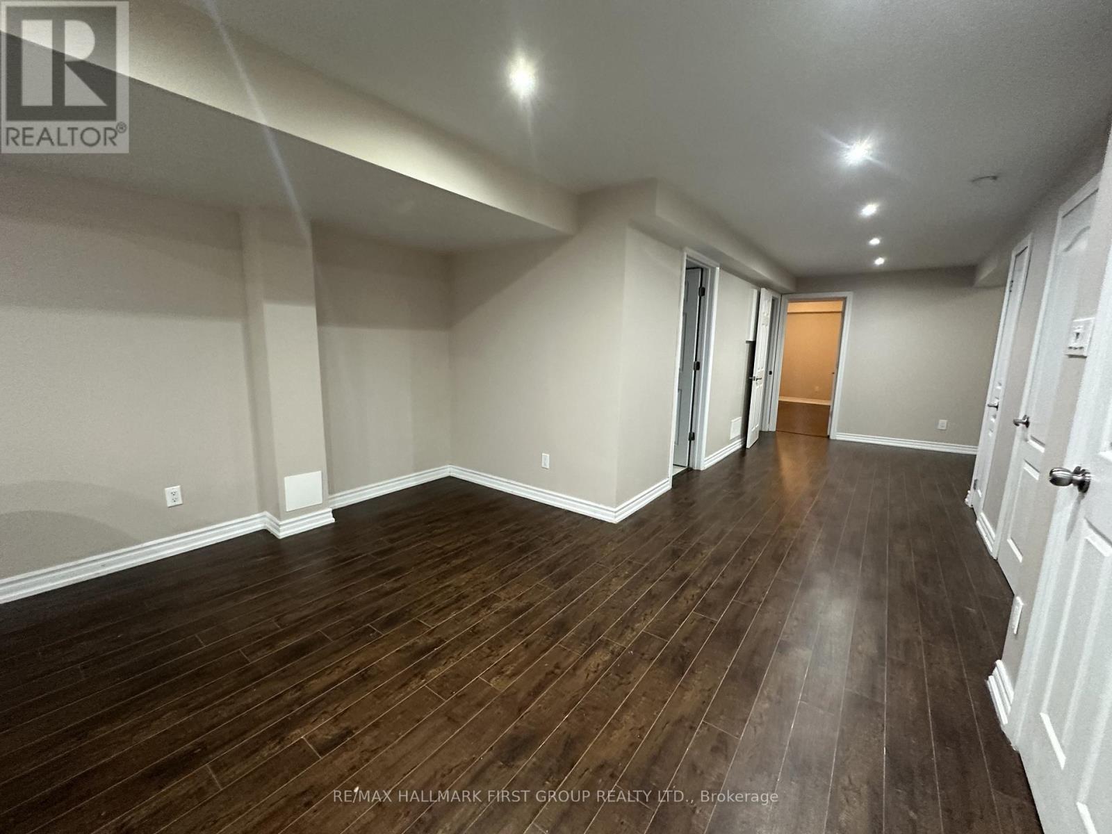 Lower - 3 Stackstone Road, Markham, Ontario  L6B 0Y1 - Photo 11 - N12922630