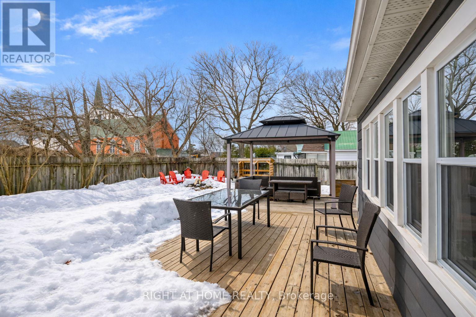 208 Cherry Street, Tay, Ontario  L0K 2C0 - Photo 40 - S12922694