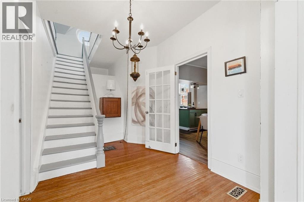 30 Arthur Street W, Harriston, Ontario  N0G 1Z0 - Photo 7 - 40815235