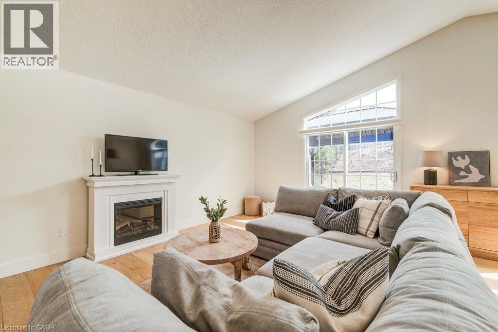 91 Glencliffe Court, Kitchener, Ontario  N2B 3X1 - Photo 10 - 40815186