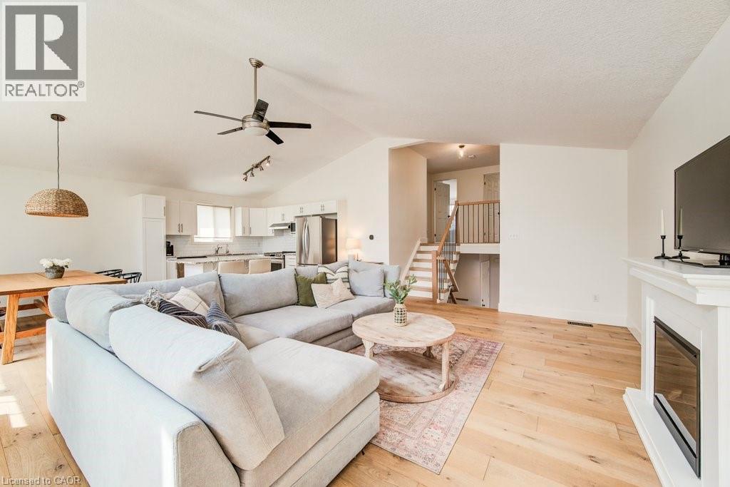 91 Glencliffe Court, Kitchener, Ontario  N2B 3X1 - Photo 12 - 40815186