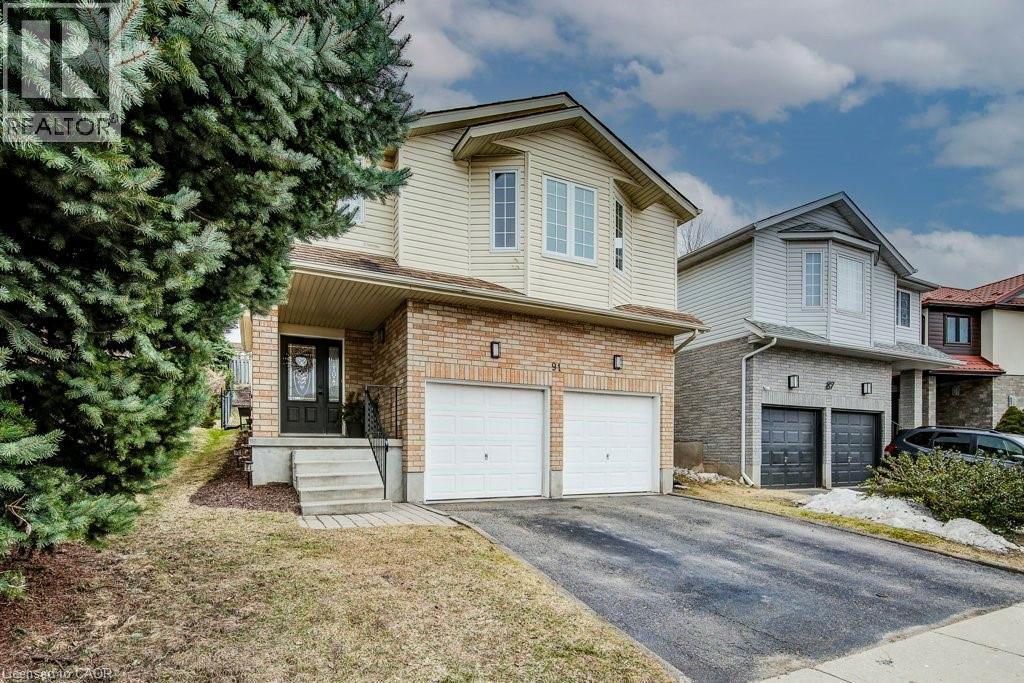 91 Glencliffe Court, Kitchener, Ontario  N2B 3X1 - Photo 2 - 40815186