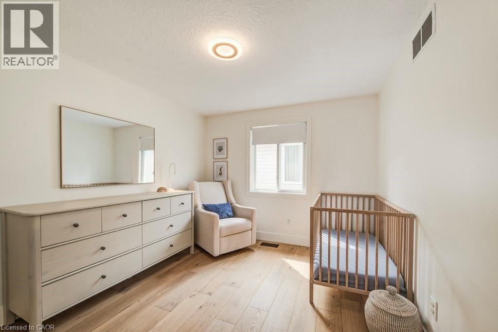 91 Glencliffe Court, Kitchener, Ontario  N2B 3X1 - Photo 25 - 40815186