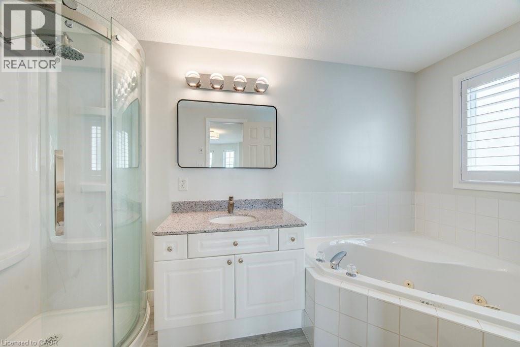 91 Glencliffe Court, Kitchener, Ontario  N2B 3X1 - Photo 31 - 40815186