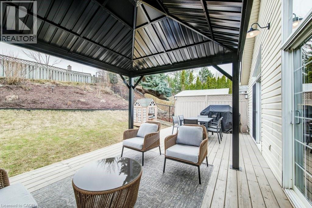 91 Glencliffe Court, Kitchener, Ontario  N2B 3X1 - Photo 41 - 40815186