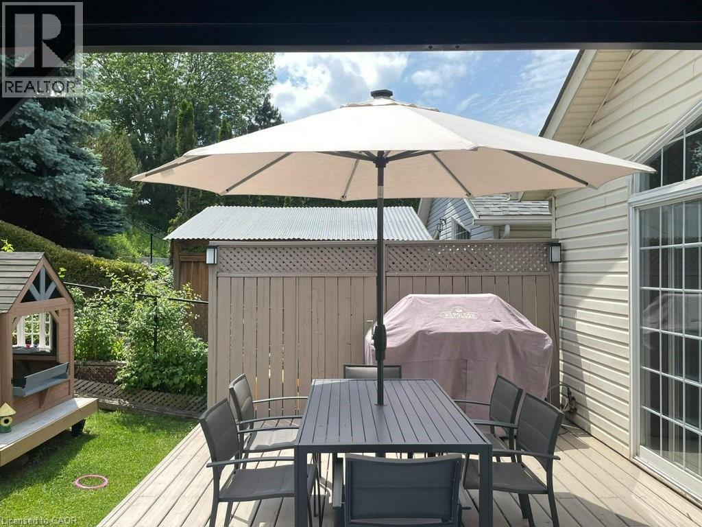 91 Glencliffe Court, Kitchener, Ontario  N2B 3X1 - Photo 50 - 40815186