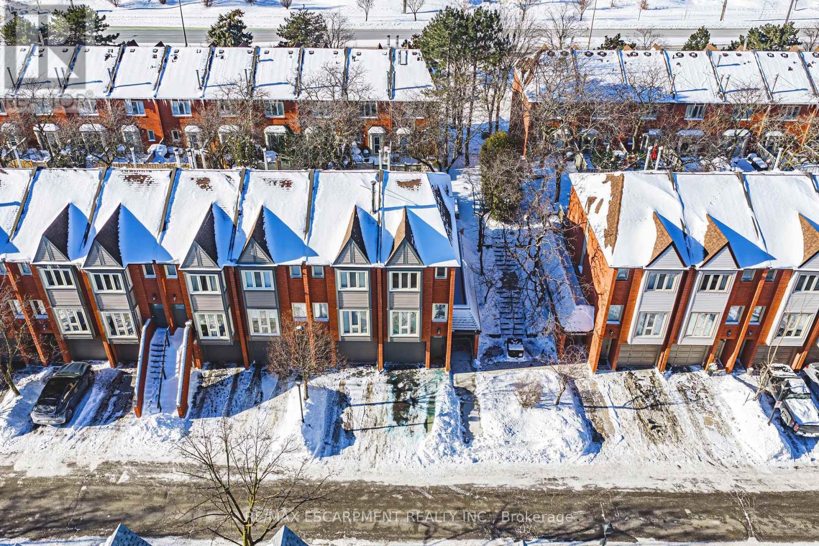 101 - 895 Maple Avenue, Burlington, Ontario  L7S 2H7 - Photo 27 - W12922574