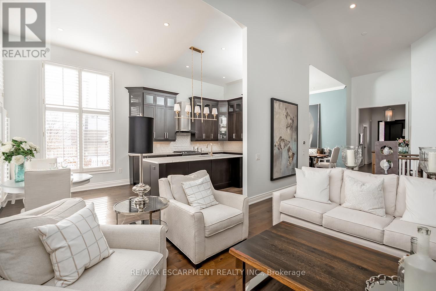 4252 Sarazen Drive, Burlington (Rose), Ontario  L7M 4Z2 - Photo 17 - W12922580