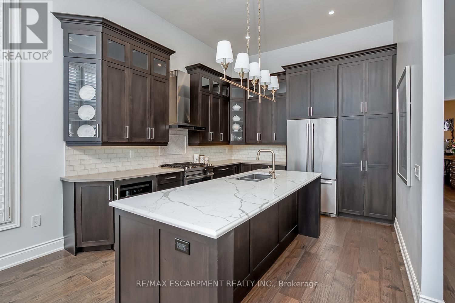 4252 Sarazen Drive, Burlington (Rose), Ontario  L7M 4Z2 - Photo 18 - W12922580