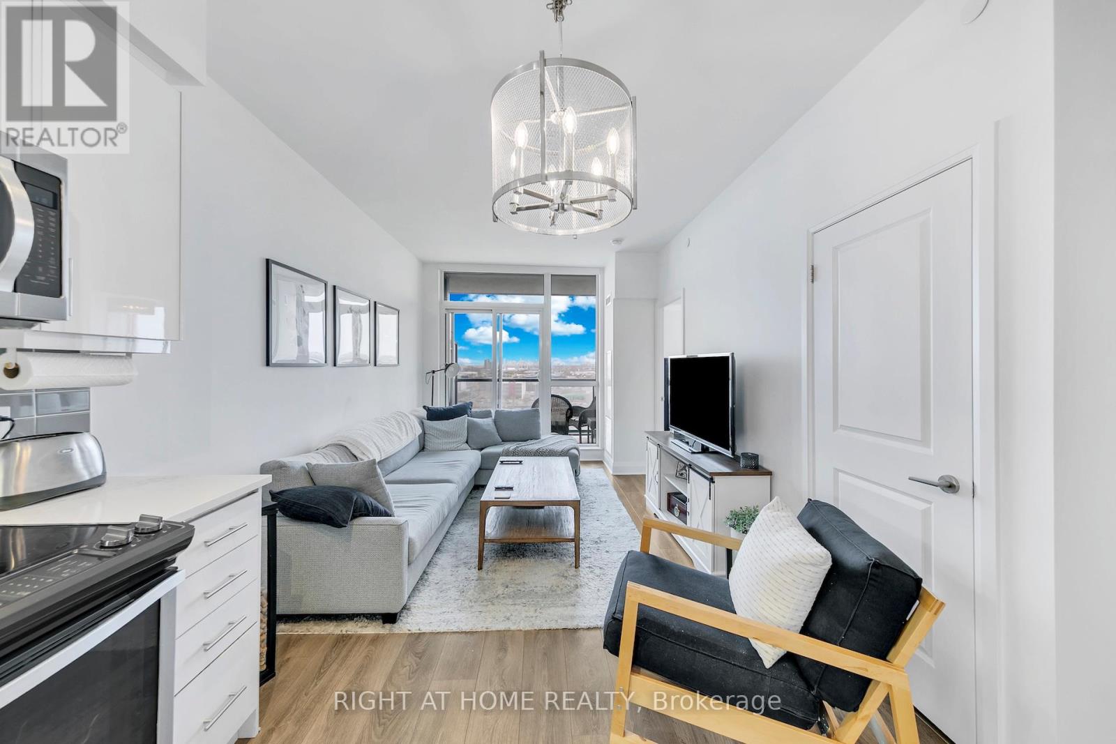 1308 - 15 Zorra Street, Toronto, Ontario  M8Z 4Z6 - Photo 16 - W12922606