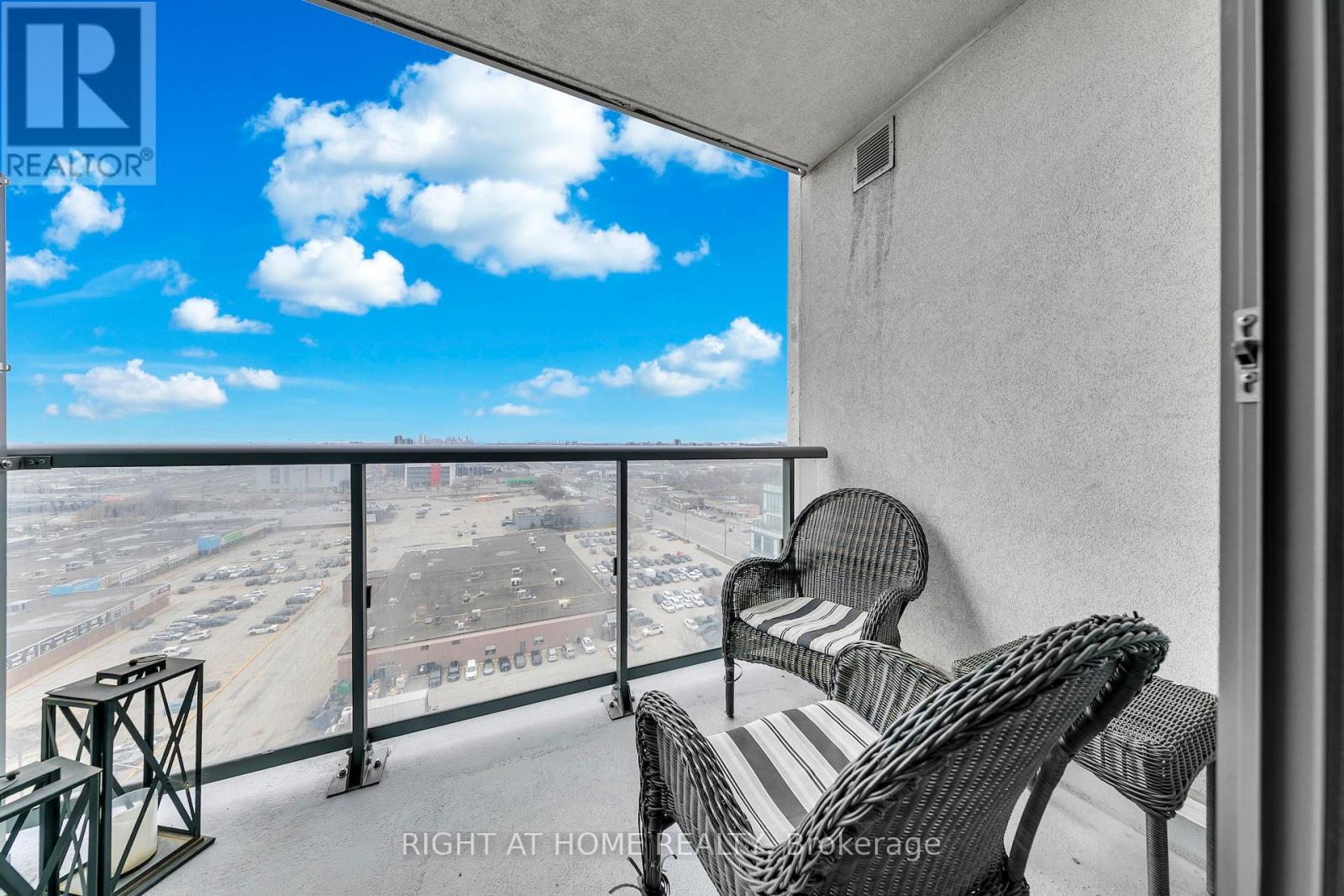 1308 - 15 Zorra Street, Toronto, Ontario  M8Z 4Z6 - Photo 23 - W12922606