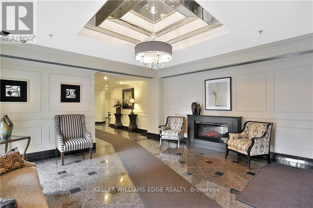 306 - 415 Locust Street, Burlington, Ontario  L7S 2J2 - Photo 3 - W12922620