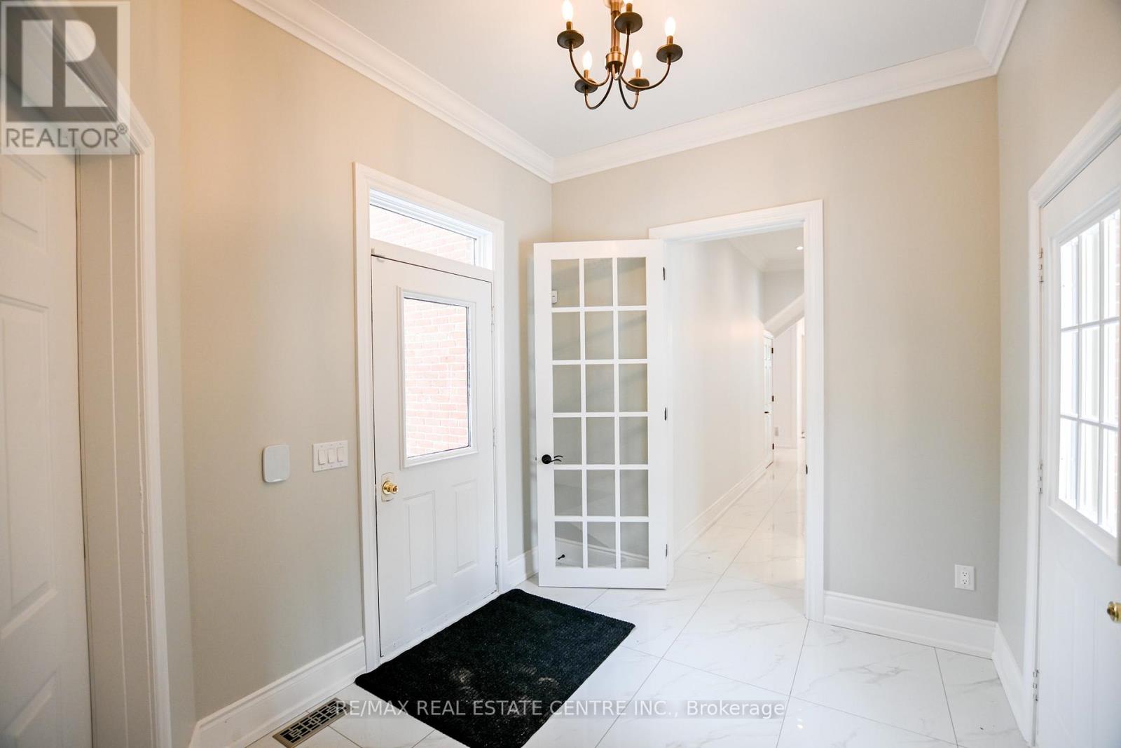 12 Flaherty Lane, Caledon, Ontario  L7K 2P3 - Photo 16 - W12922624