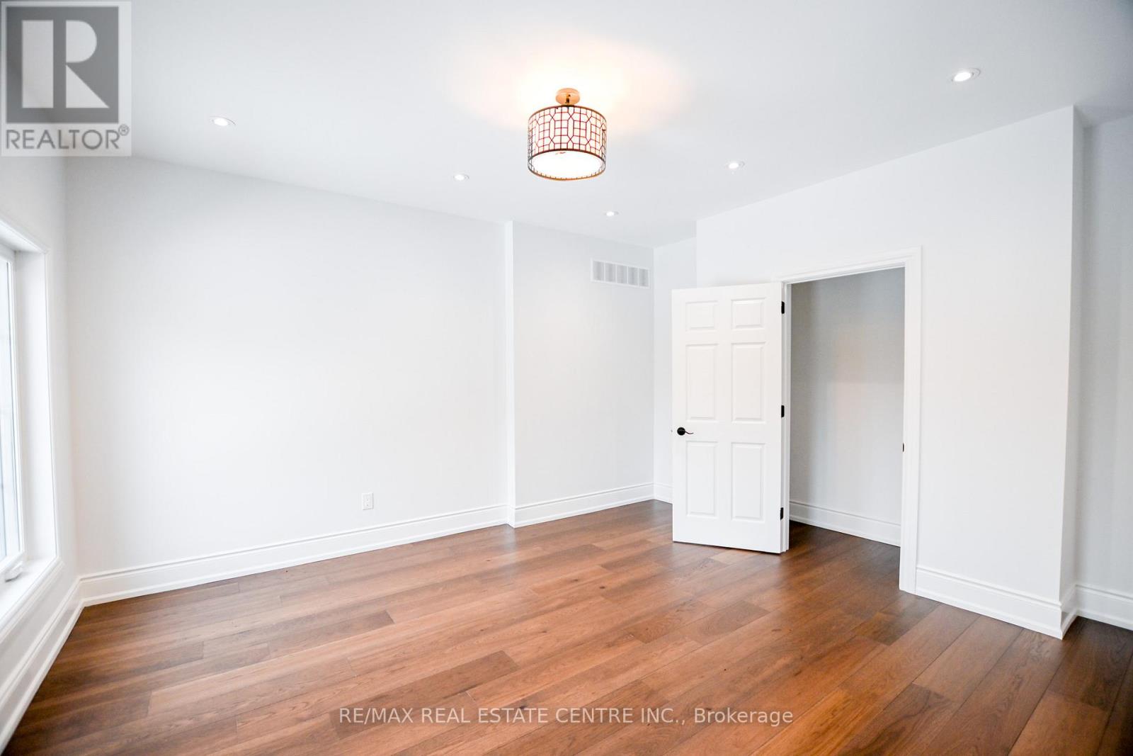 12 Flaherty Lane, Caledon, Ontario  L7K 2P3 - Photo 27 - W12922624