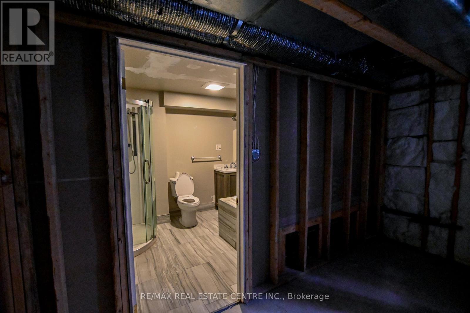 12 Flaherty Lane, Caledon, Ontario  L7K 2P3 - Photo 37 - W12922624