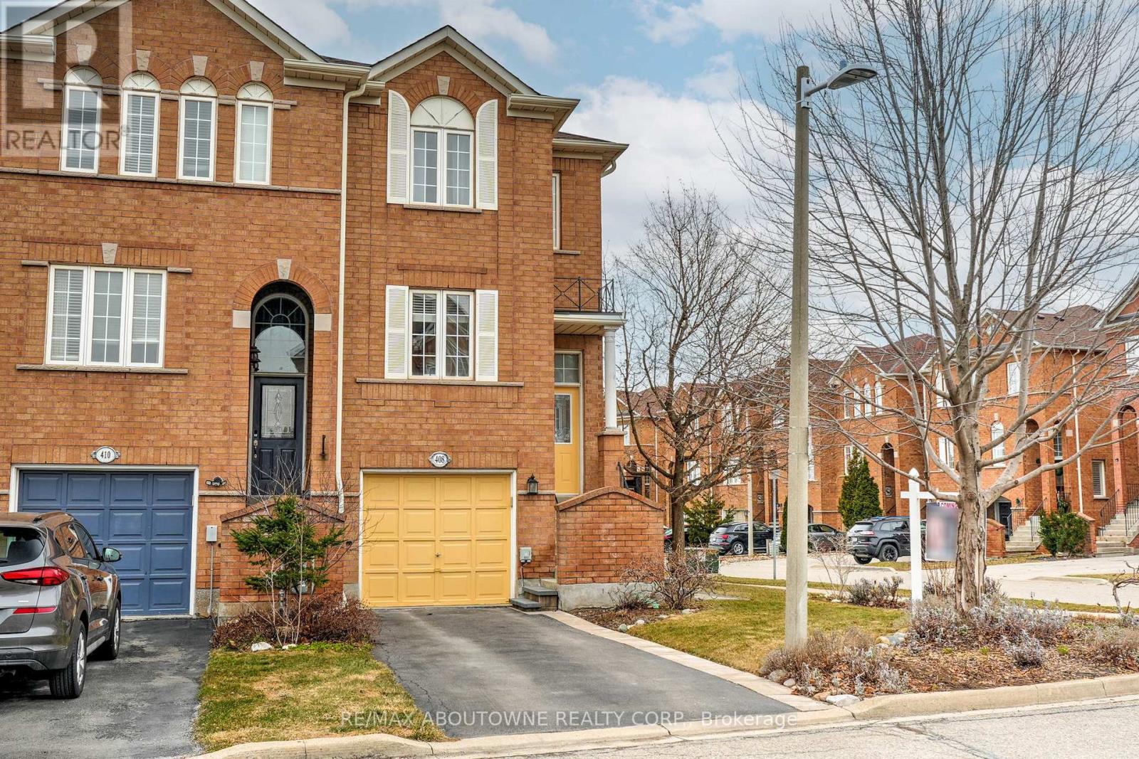 408 Fairgate Way, Oakville, Ontario  L6H 6Y1 - Photo 34 - W12922640