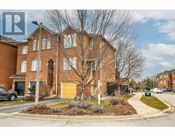 408 FAIRGATE WAY, Oakville, Ontario