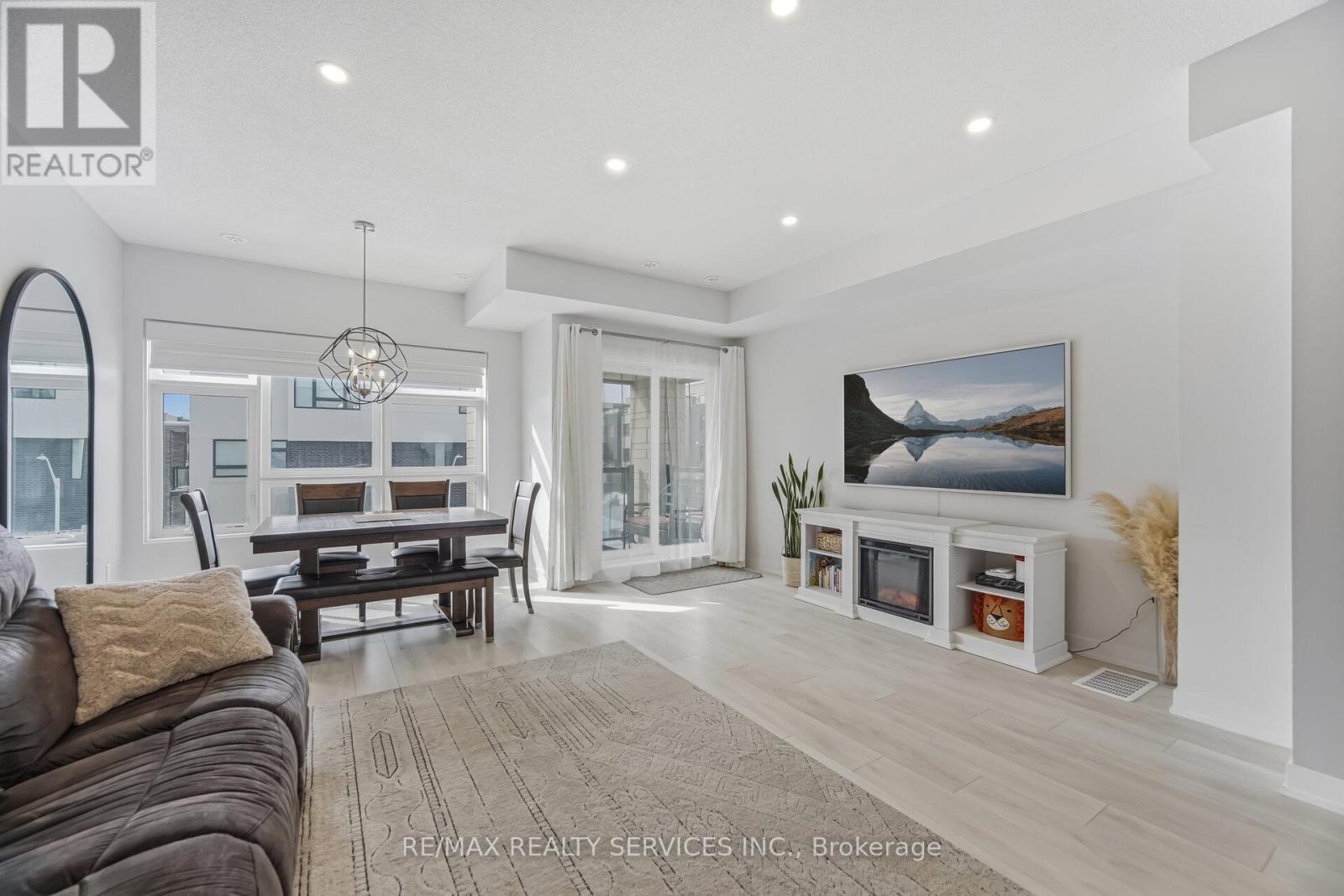 80 - 1121 Cooke Boulevard, Burlington, Ontario  L7T 0C4 - Photo 13 - W12922644