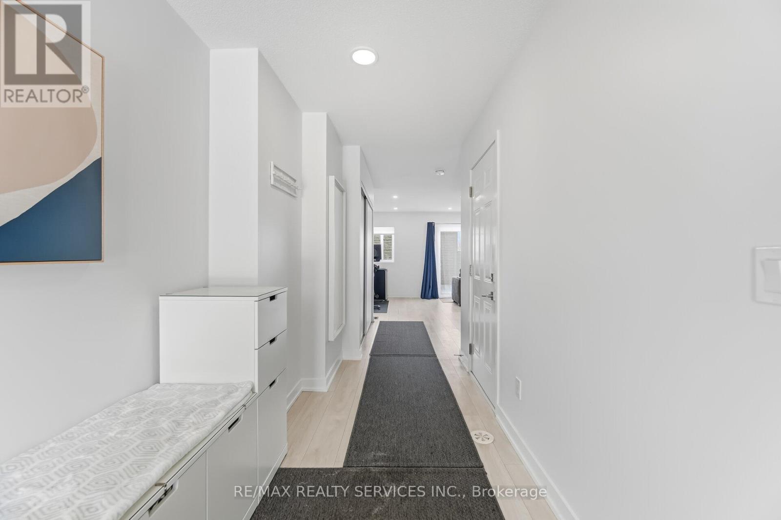 80 - 1121 Cooke Boulevard, Burlington, Ontario  L7T 0C4 - Photo 4 - W12922644