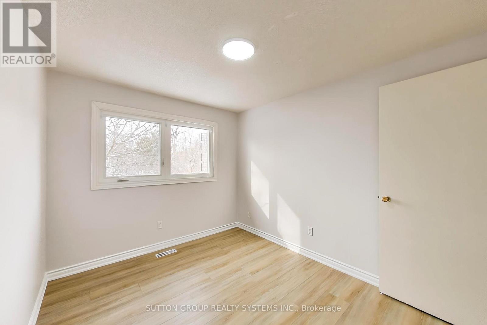 2662 Canberra Road, Mississauga, Ontario  L5N 1M7 - Photo 21 - W12922666