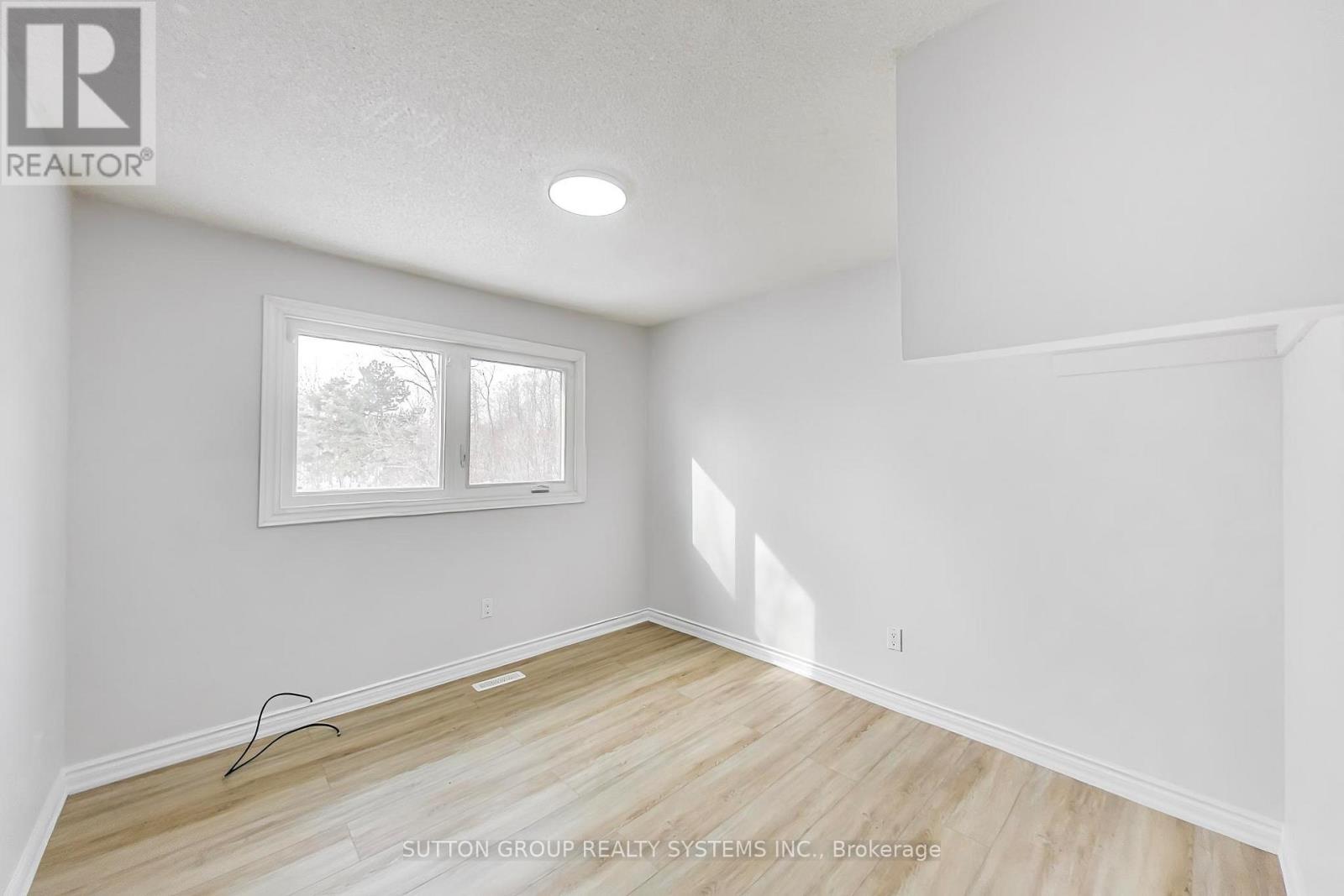 2662 Canberra Road, Mississauga, Ontario  L5N 1M7 - Photo 23 - W12922666