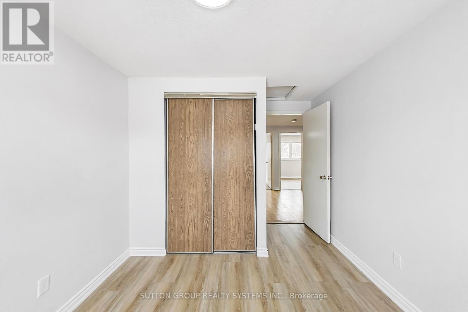 2662 Canberra Road, Mississauga, Ontario  L5N 1M7 - Photo 27 - W12922666