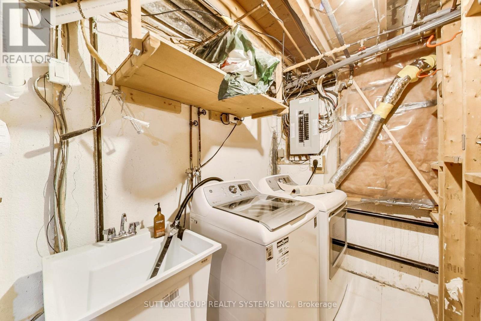 2662 Canberra Road, Mississauga, Ontario  L5N 1M7 - Photo 34 - W12922666