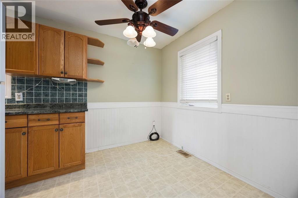 124 Fairview Place, Sarnia, Ontario  N7S 4E1 - Photo 10 - 25022468