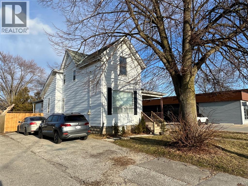 305 St Clair Street, Chatham, Ontario  N7L 3J8 - Photo 1 - 26000952