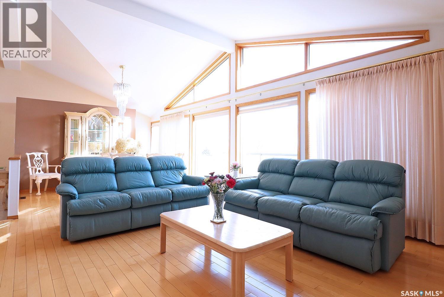 110 Logan Crescent E, Yorkton, Saskatchewan  S3N 0V9 - Photo 7 - SK031271