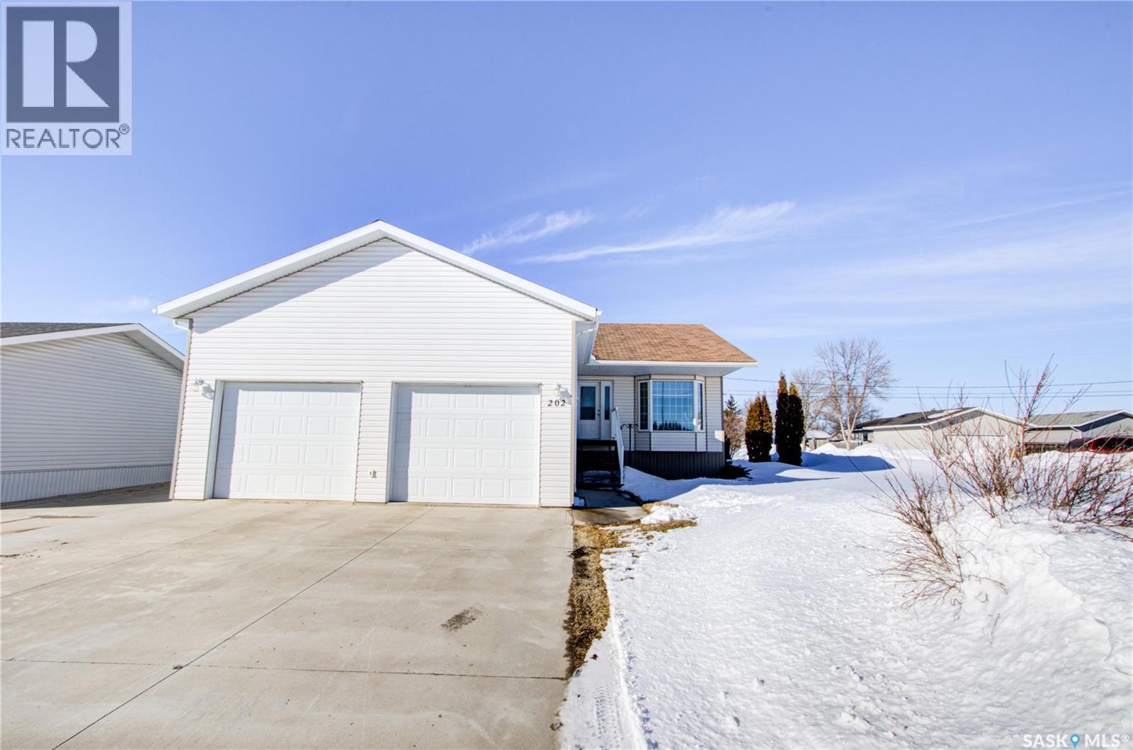 202 Regent STREET, Melfort, Saskatchewan