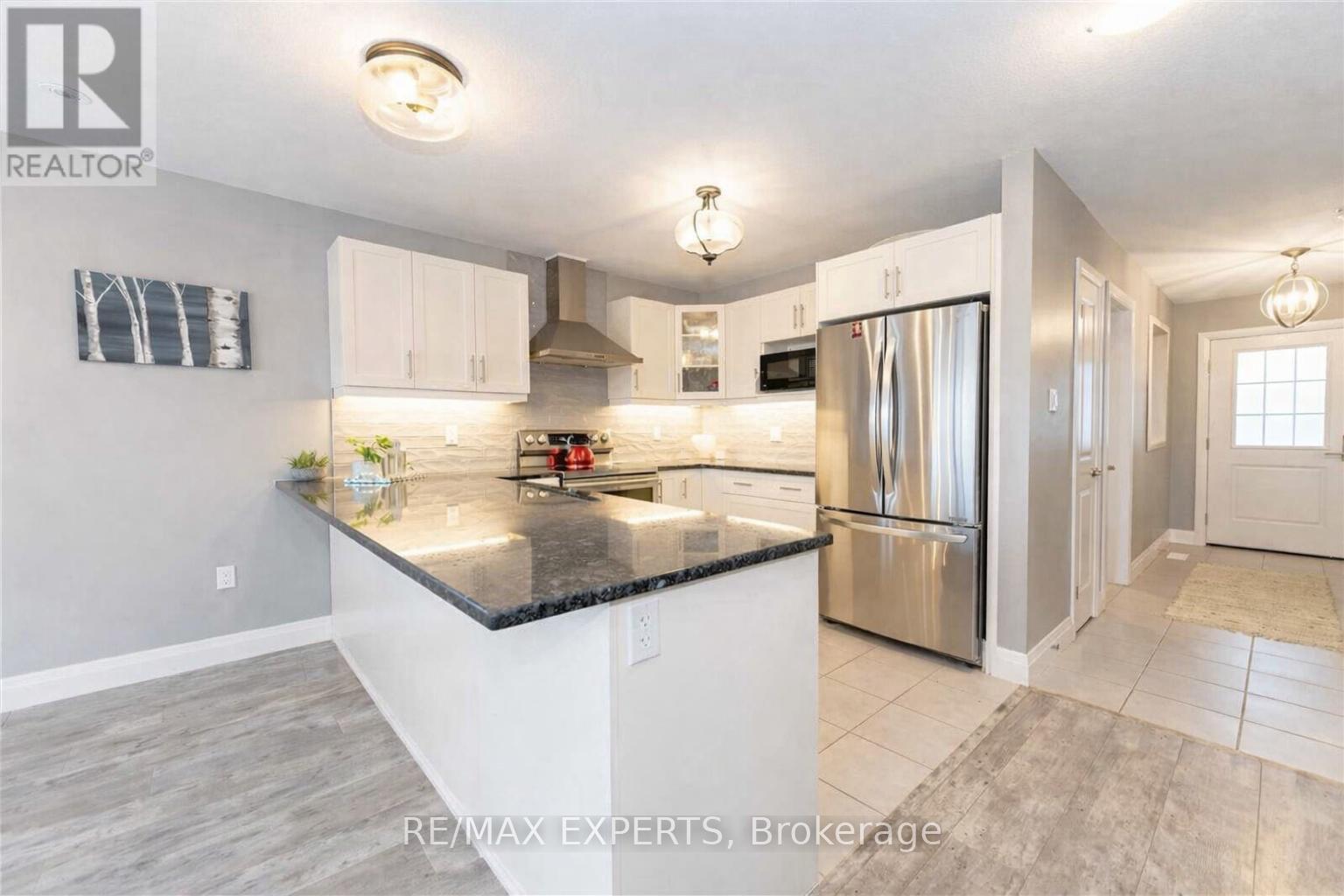 150 Bridge Crescent, Minto, Ontario  N0G 2P0 - Photo 14 - X12922588